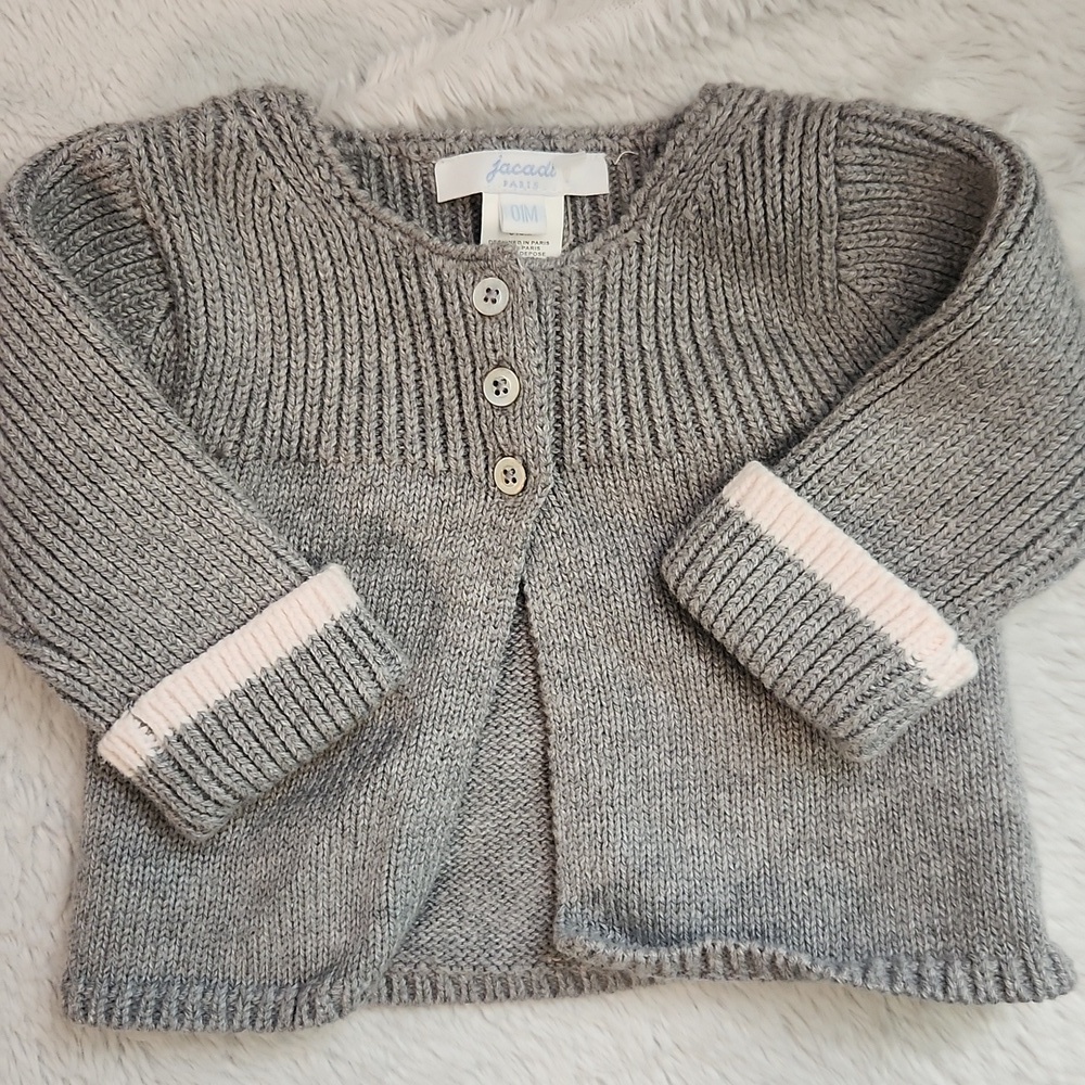 Jacadi Paris Grey & Soft Pink Knit 3 Piece Set - Picture 2 of 15